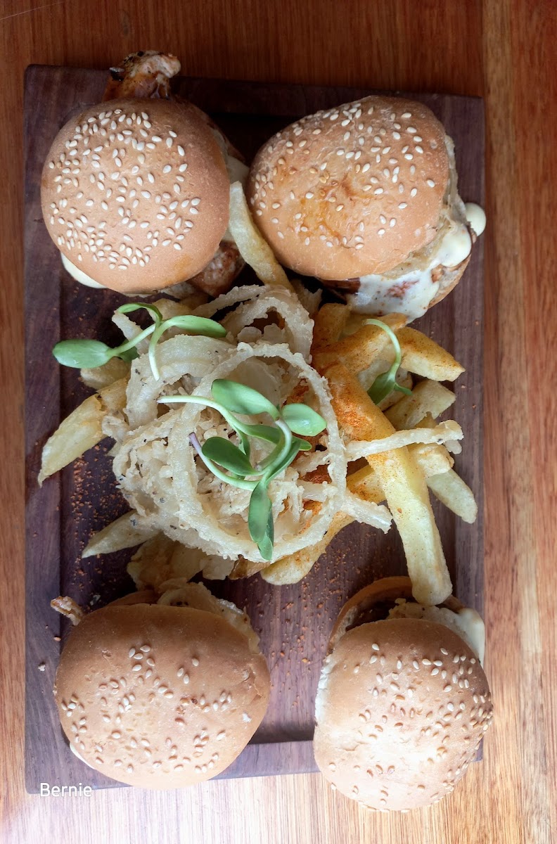 Hennie's Brackenfell Restaurant Photo 5