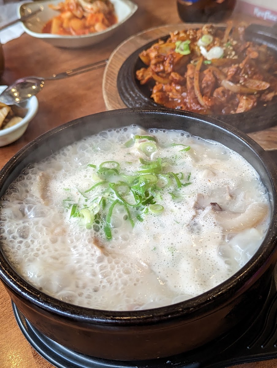 Teolbo Korean Restaurant Photo 5