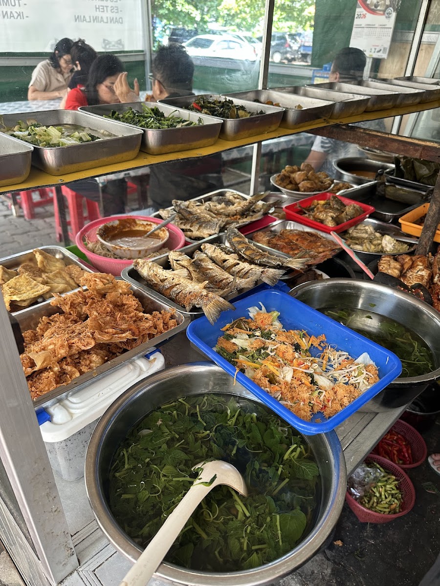 Depot Makan “Manalagi”
