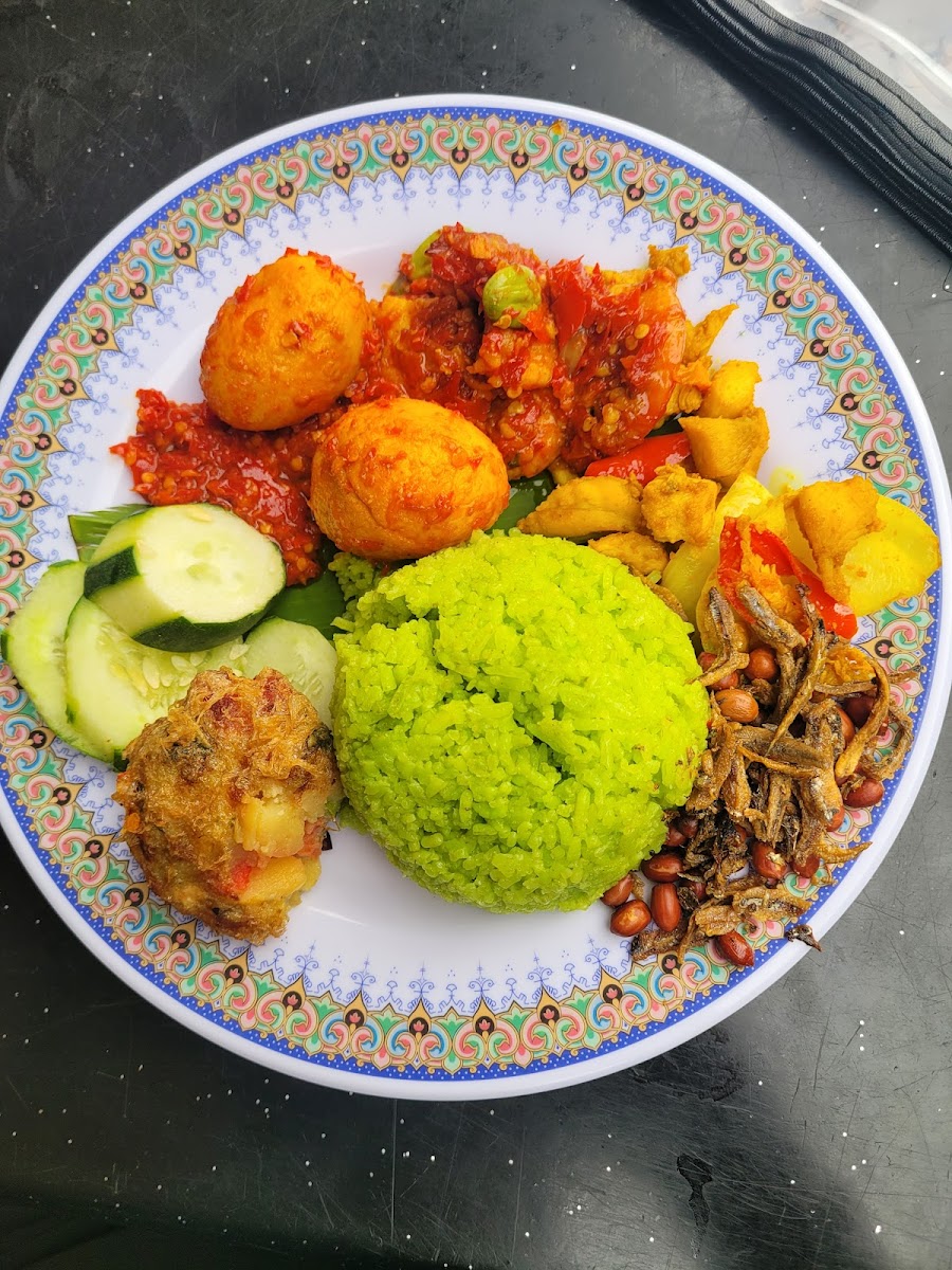 Ariff Maju Bistro Photo 5
