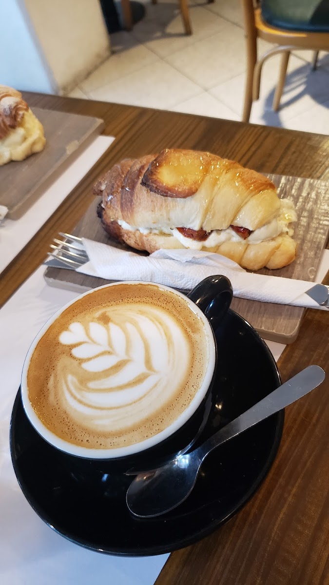 Bonito Café Photo 5