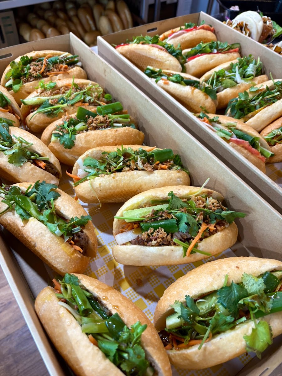 Banh Mi & Rolls Elizabeth Street Photo 2