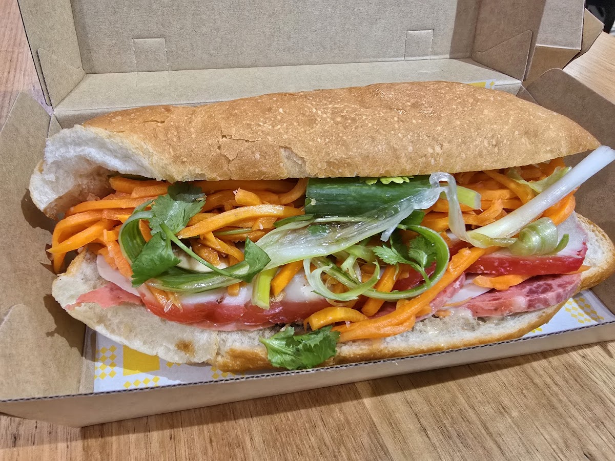Banh Mi & Rolls Elizabeth Street Photo 9