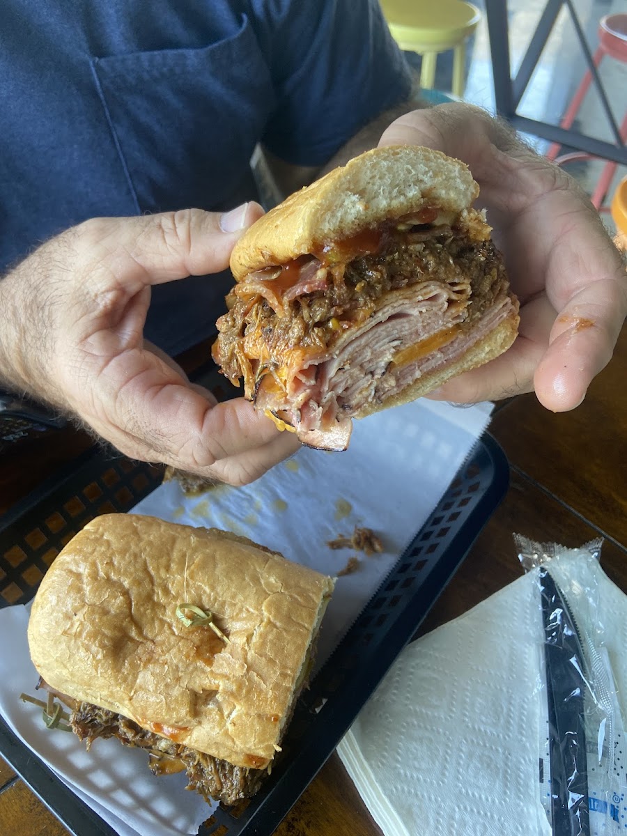 Retro’s Subs & Brews Photo 9
