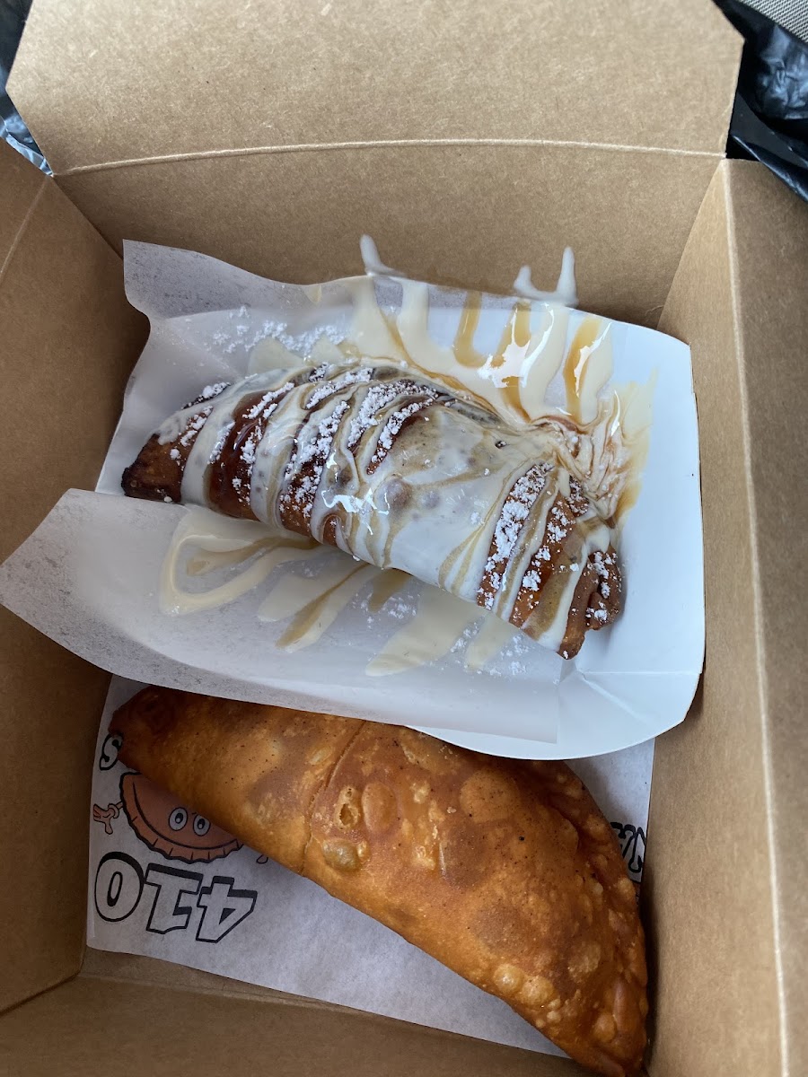 410 Empanadas Photo 9