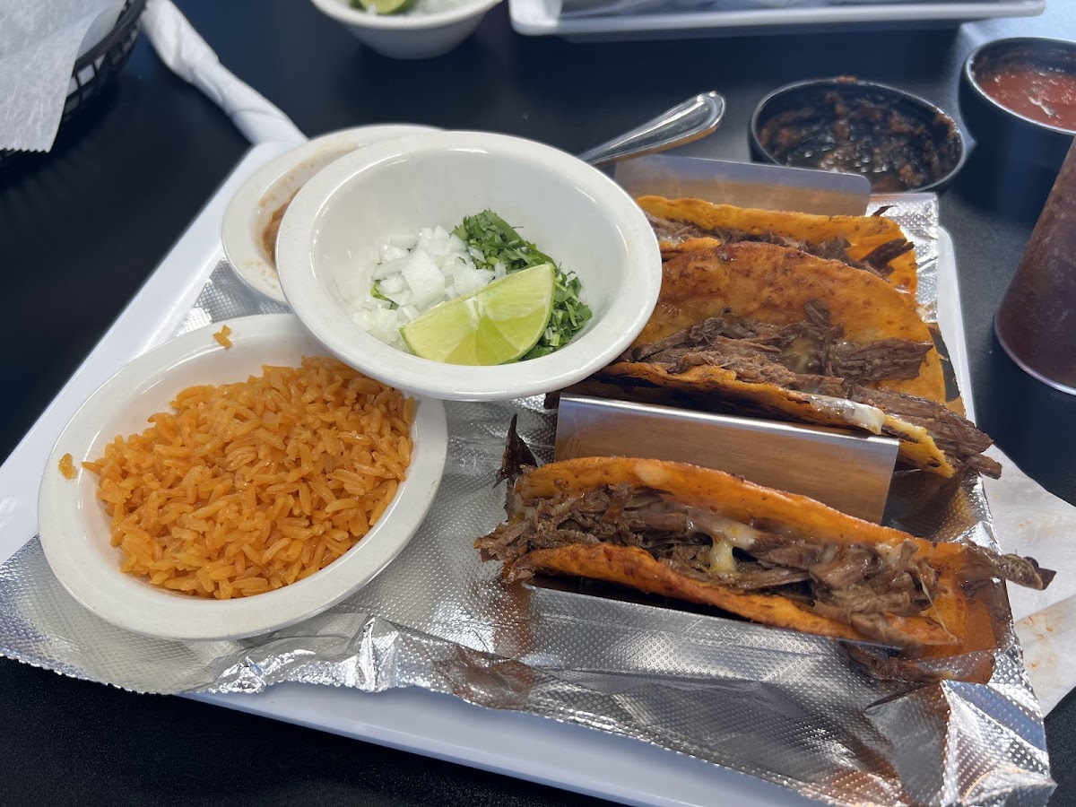 Tequila Mariscos Bar & Restaurant Photo 5