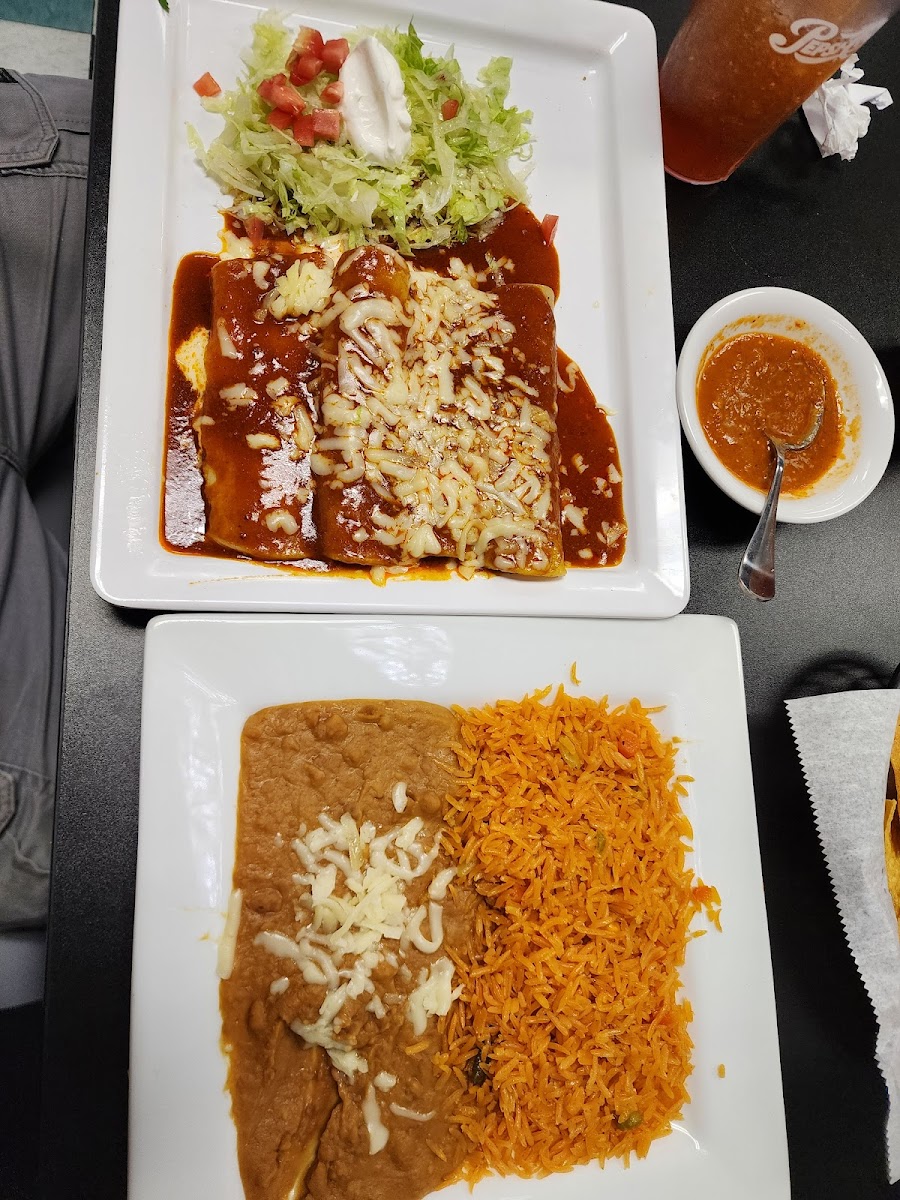 Tequila Mariscos Bar & Restaurant Photo 7