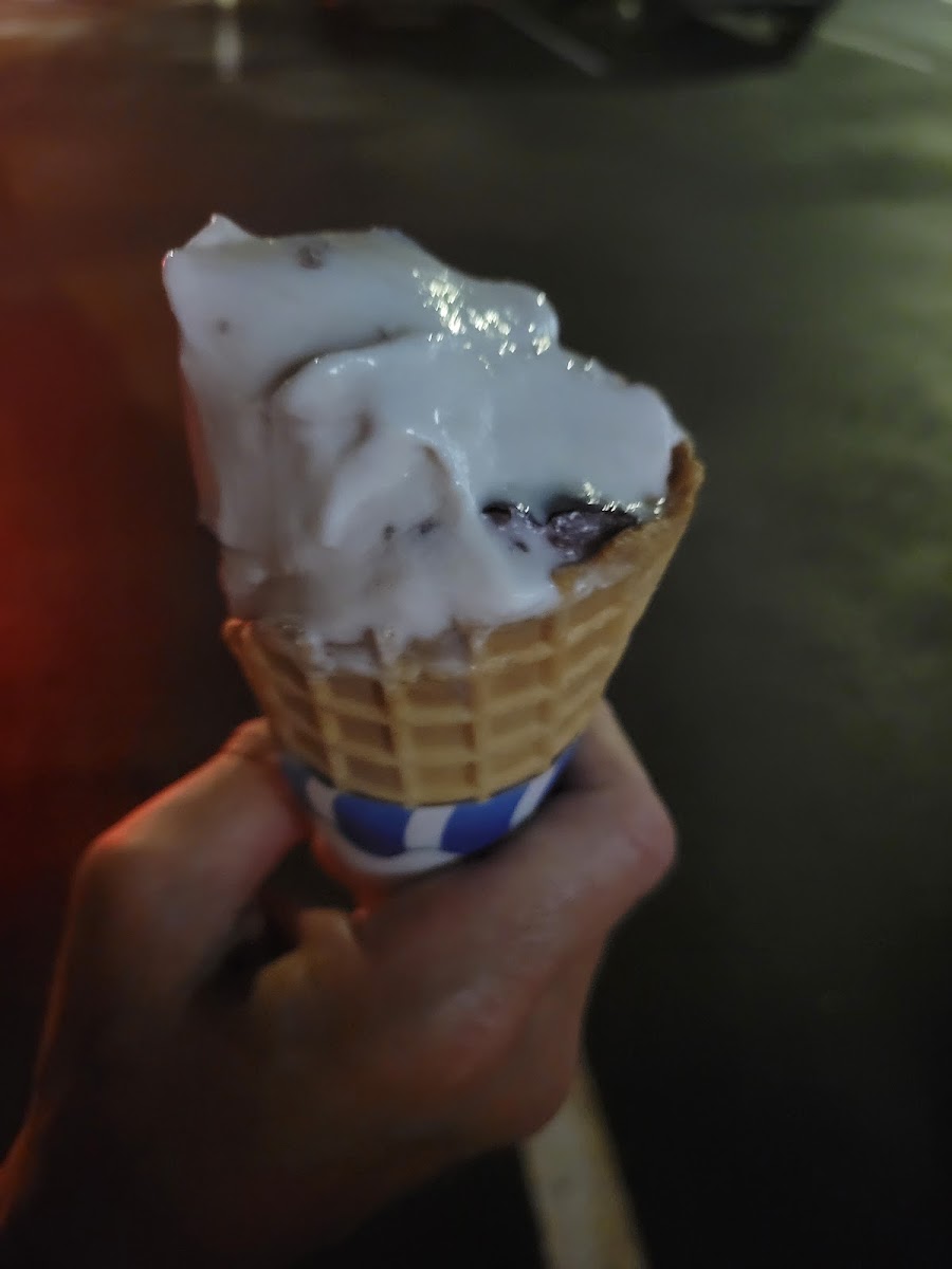 Beach House Ice Cream Photo 8