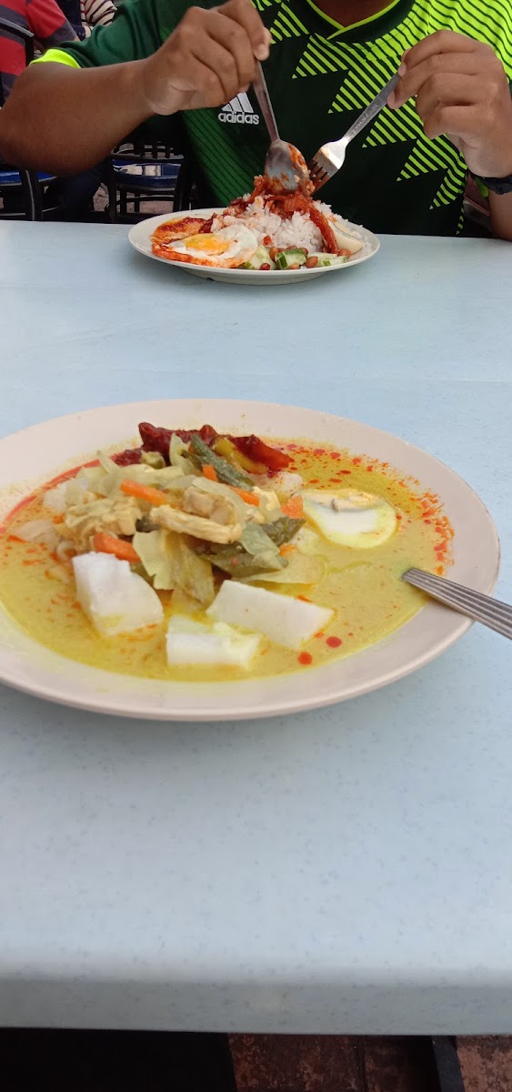 Restoran Ceria Photo 7