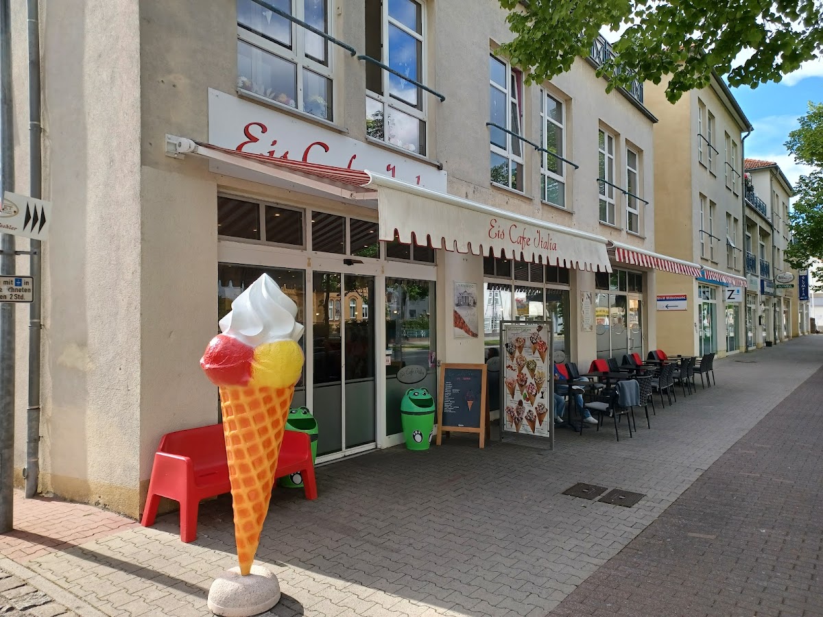 Eis Cafe Italia