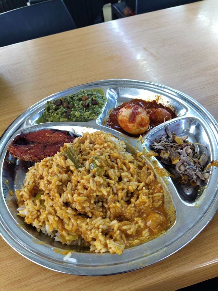 SRI VINAYAGA CURRY HOUSE Photo 3