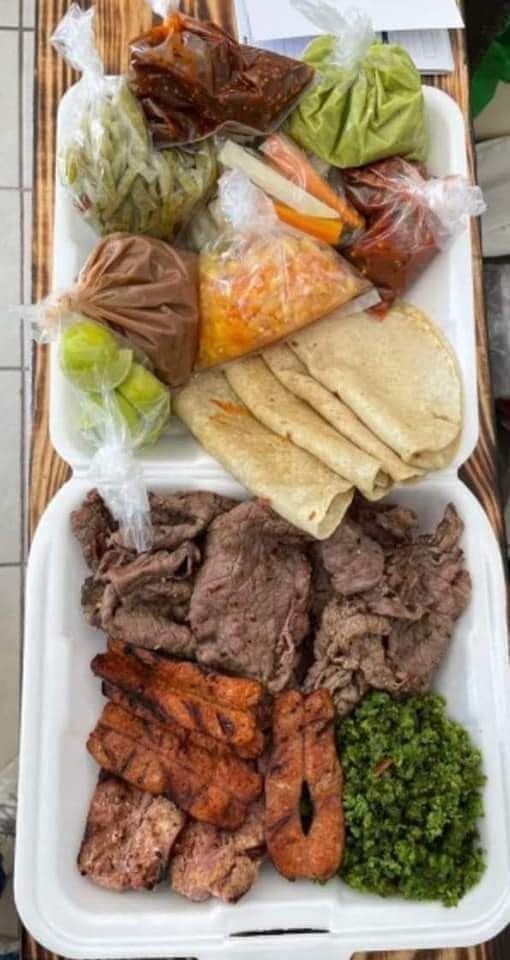 Tacos de asada. El más Carbón Photo 4