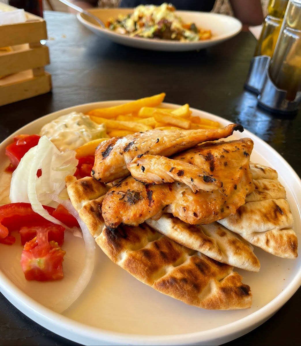 Sirocco Seafood Restaurant Photo 3