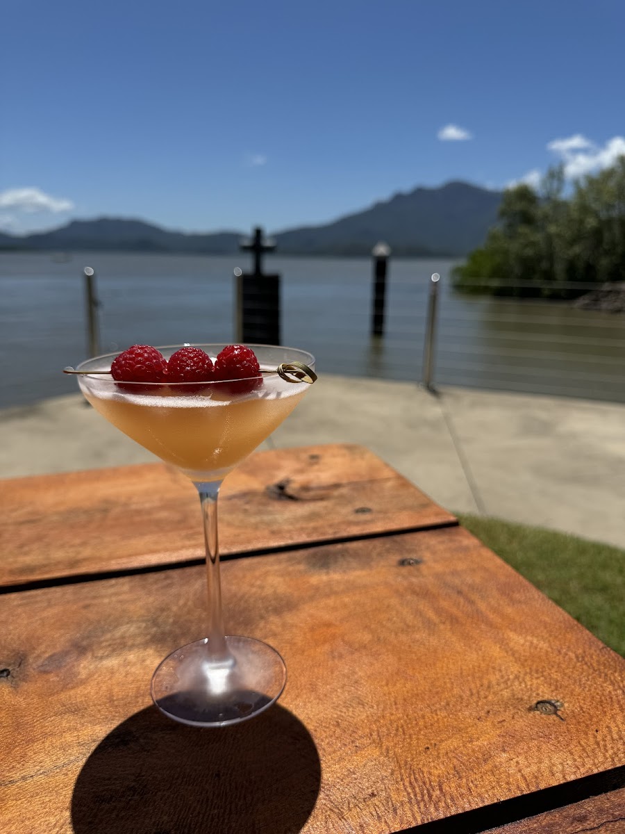 Slipway Bar & Restaurant Photo 9