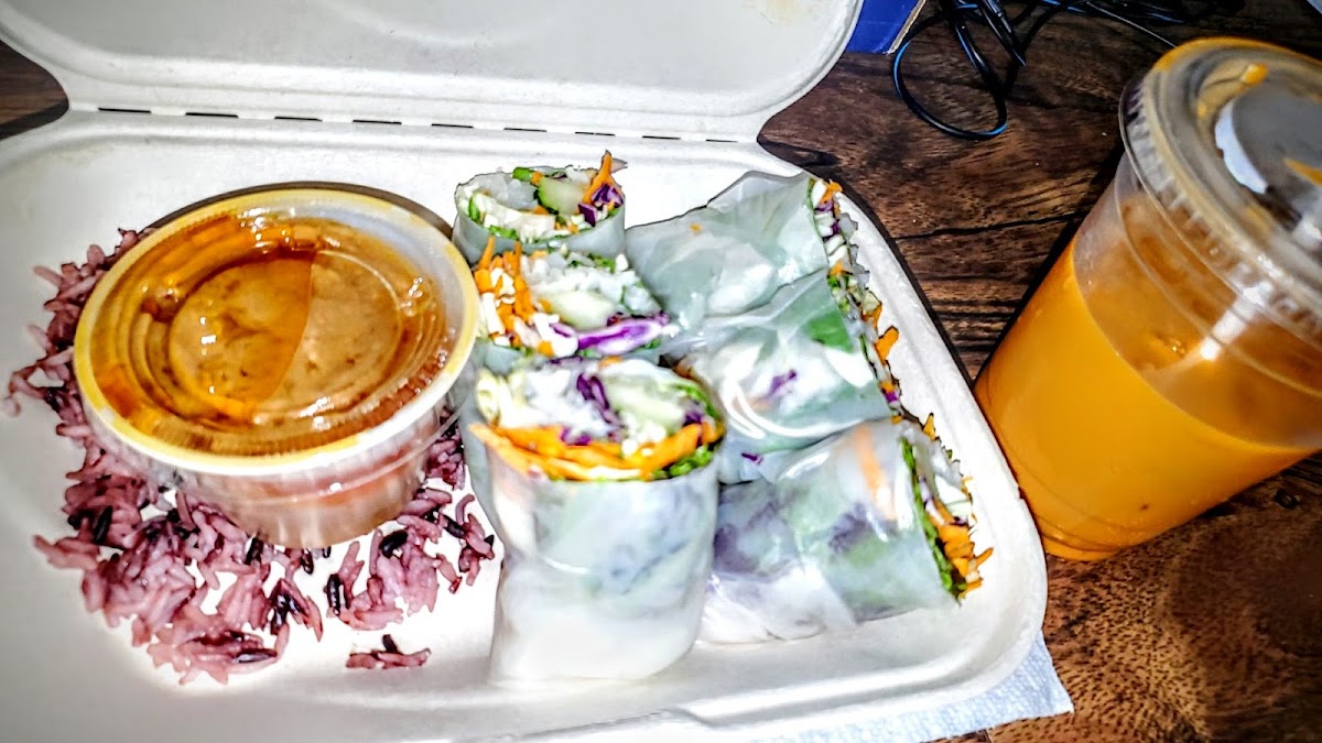 Wasana's Thai Food Cart Photo 6