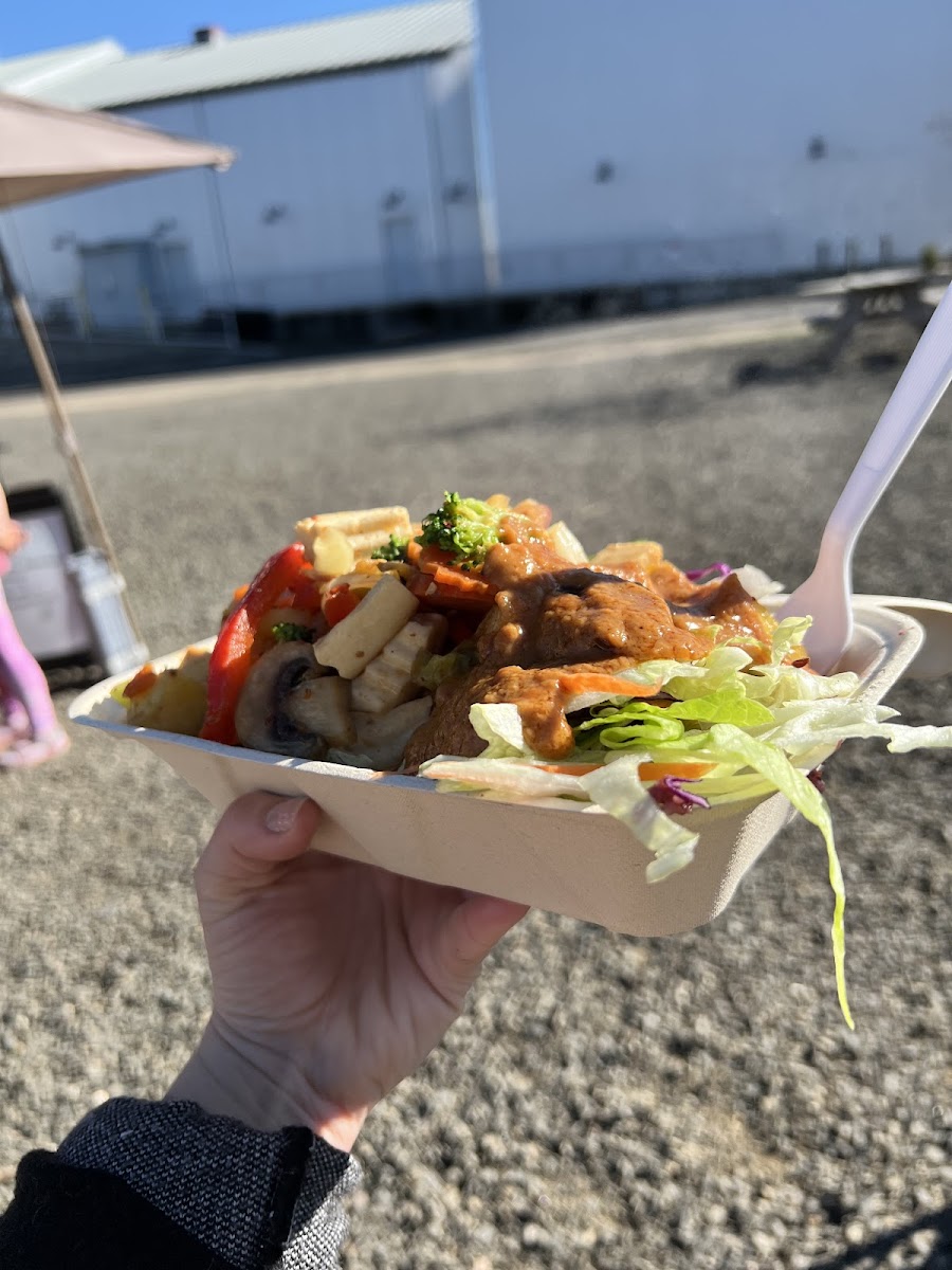 Wasana's Thai Food Cart Photo 7