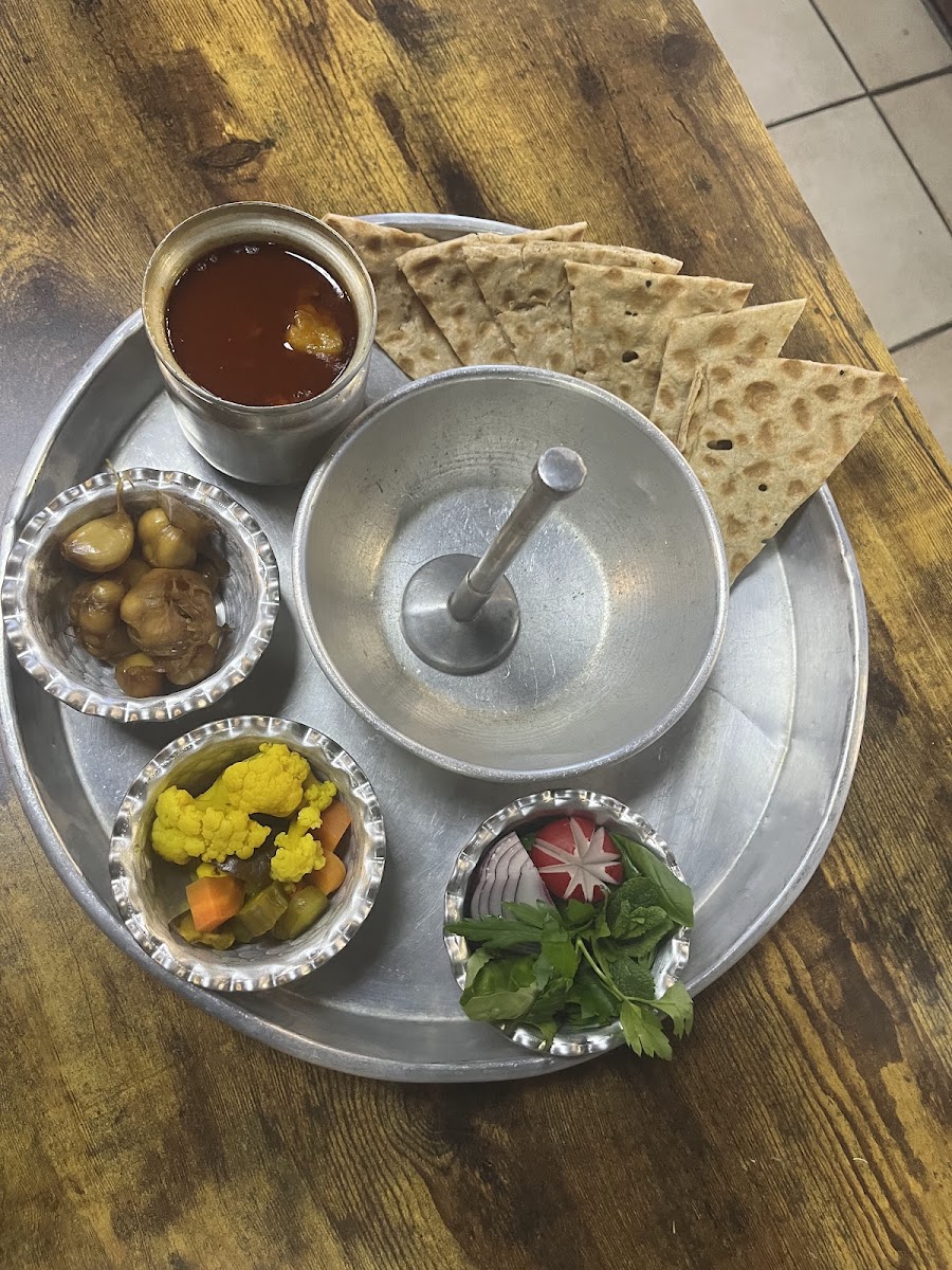 Boomi Restaurant Photo 9