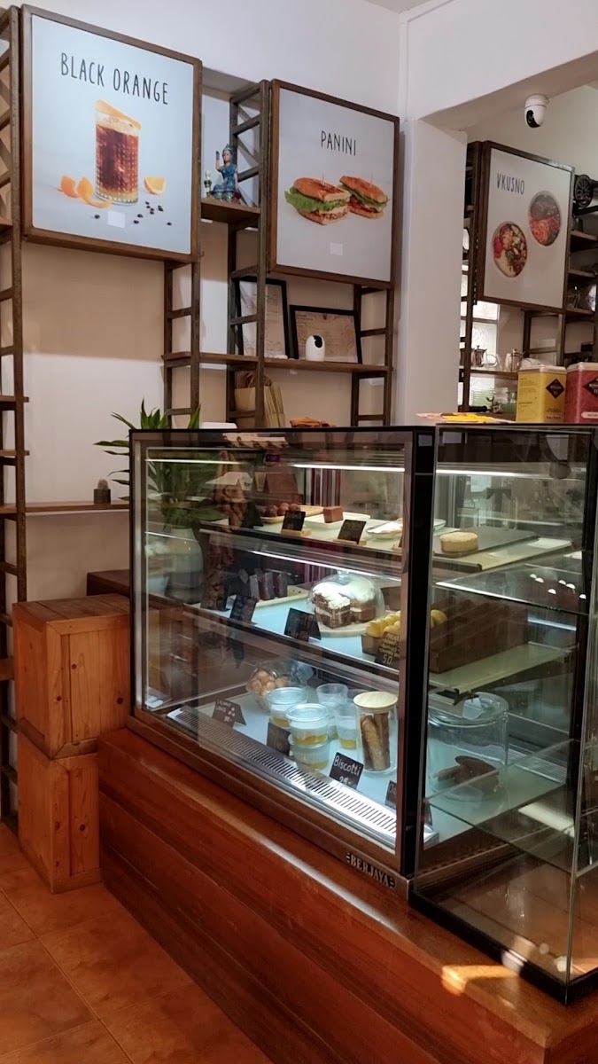 Dots Coffee Photo 2
