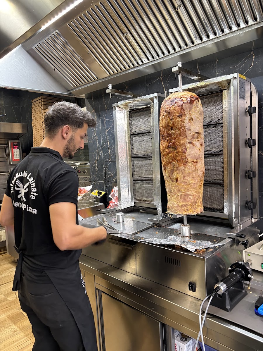 Istanbulls Kebap Pizza Photo 4
