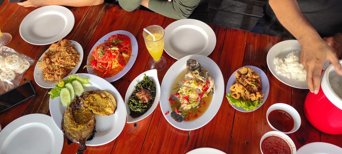 Tsania Seafood Photo 9