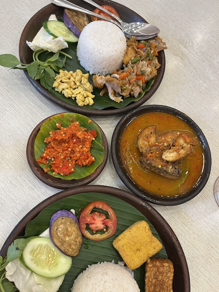 Penyetan Cok - AEON Mall Deltamas Photo 4