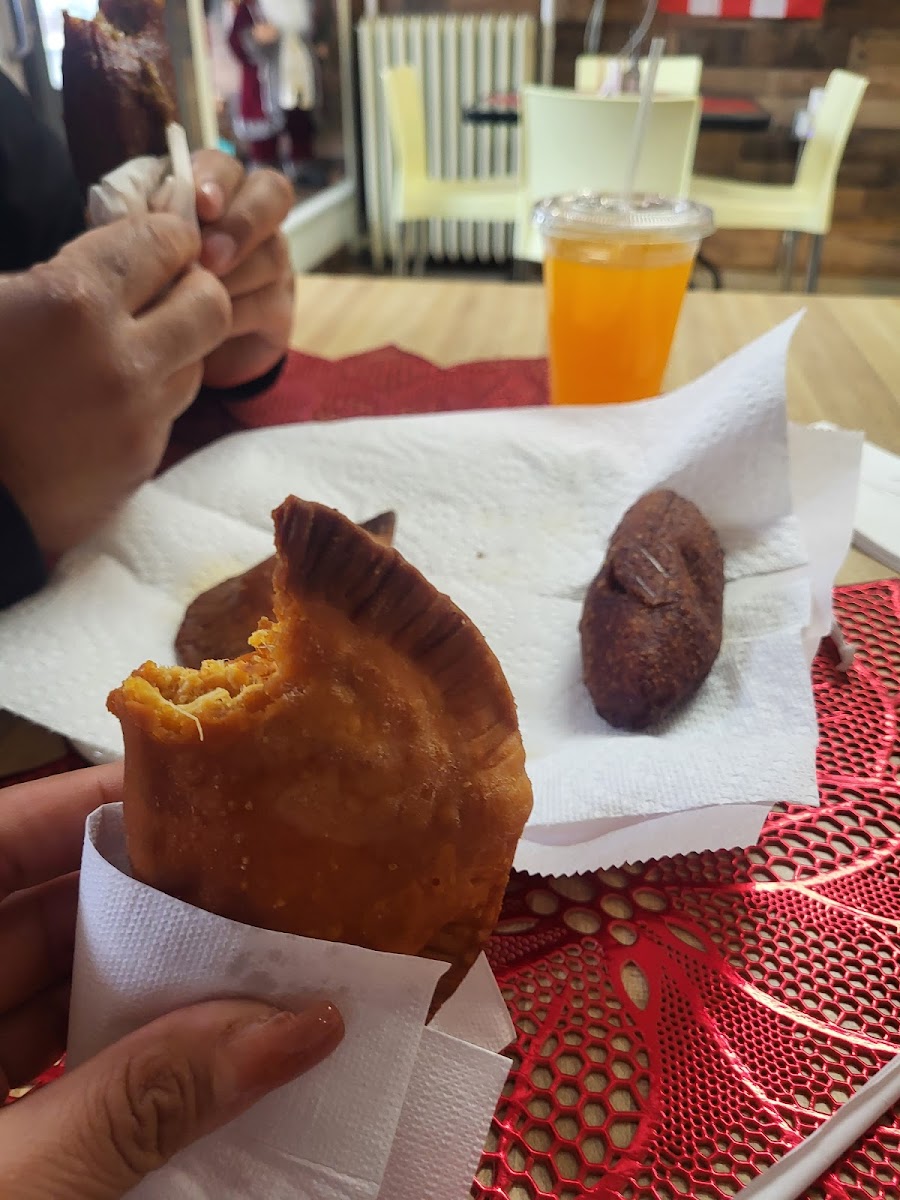 Rivera’s Blessed Hands Restaurant Photo 4