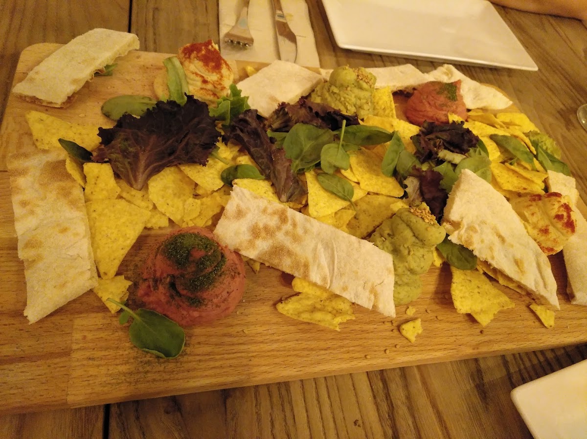 WILD Burger Photo 8
