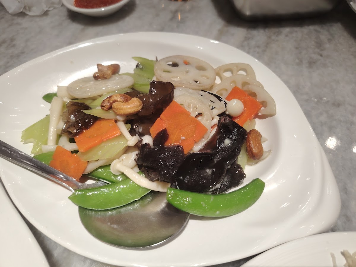 Big Chef Seafood Restaurant 大师傅蒸鱼海鲜饭店 Photo 9