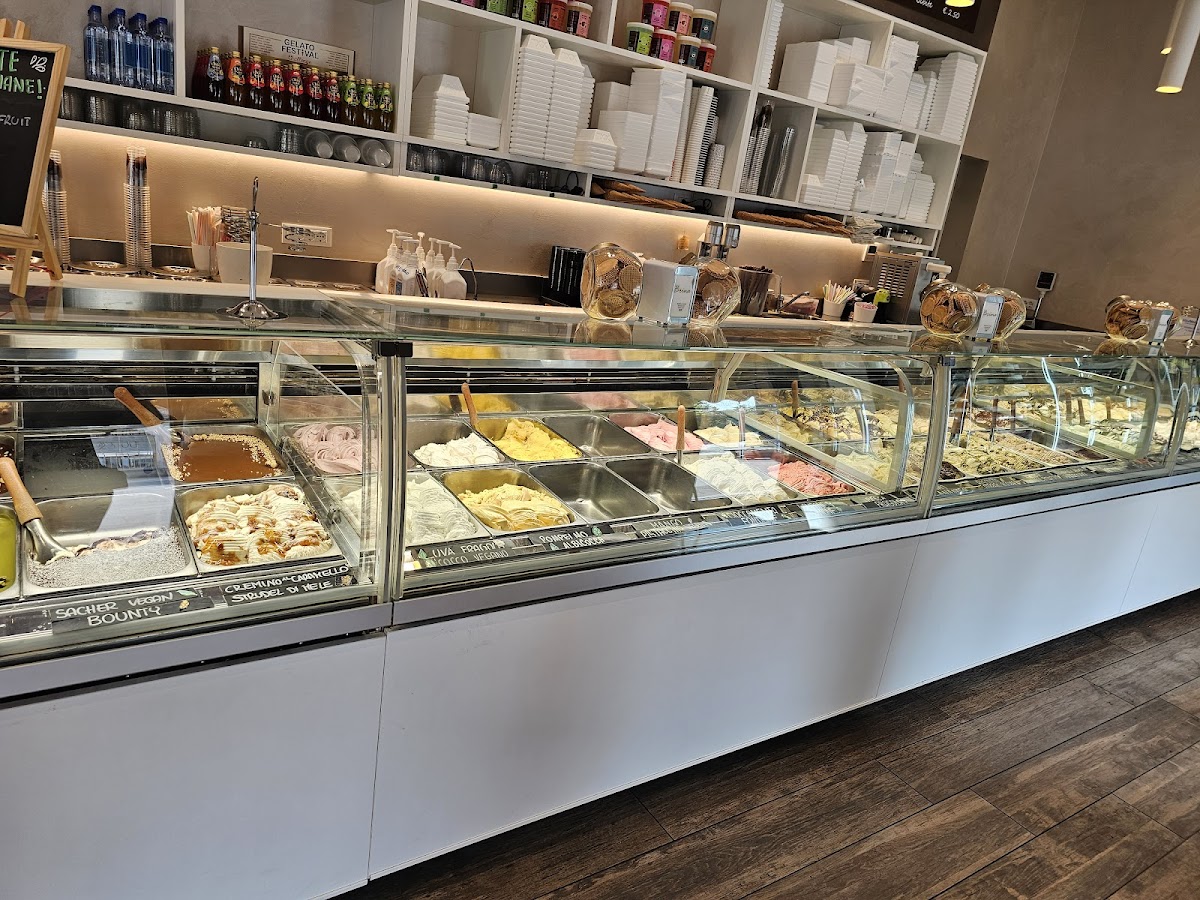 Gelateria Pasticceria Caffetteria Brina Treviglio