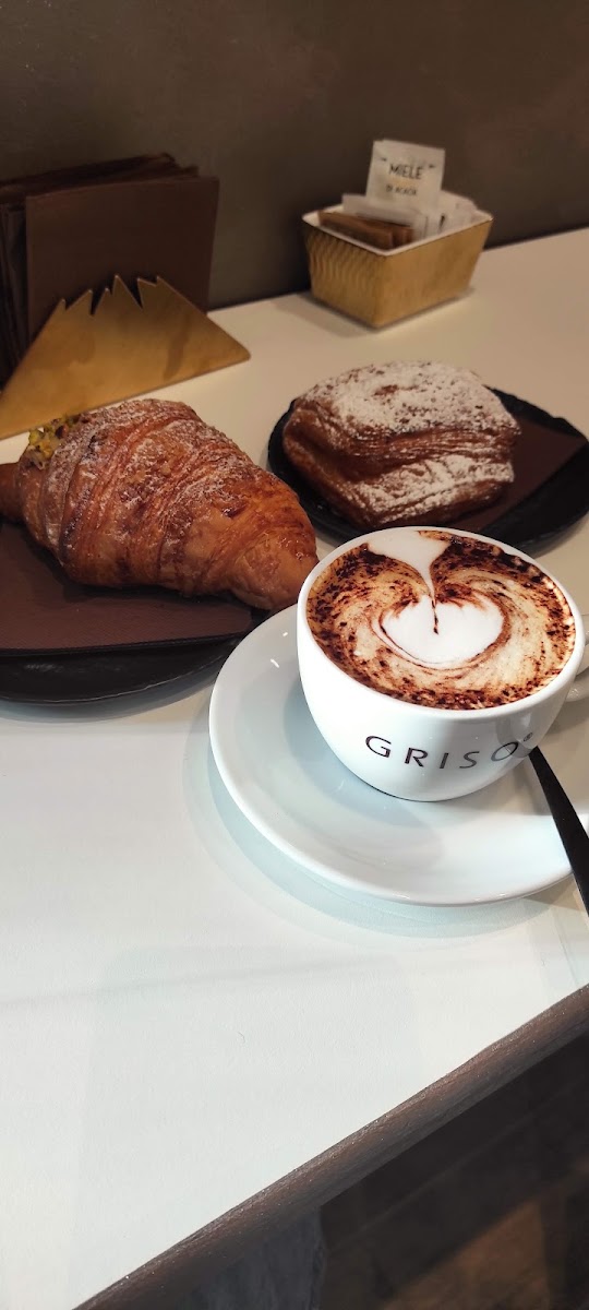 Gelateria Pasticceria Caffetteria Brina Treviglio Photo 9
