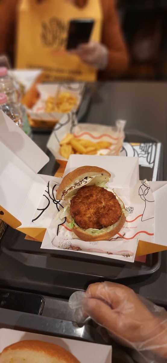 Nonna Burger & more Photo 7