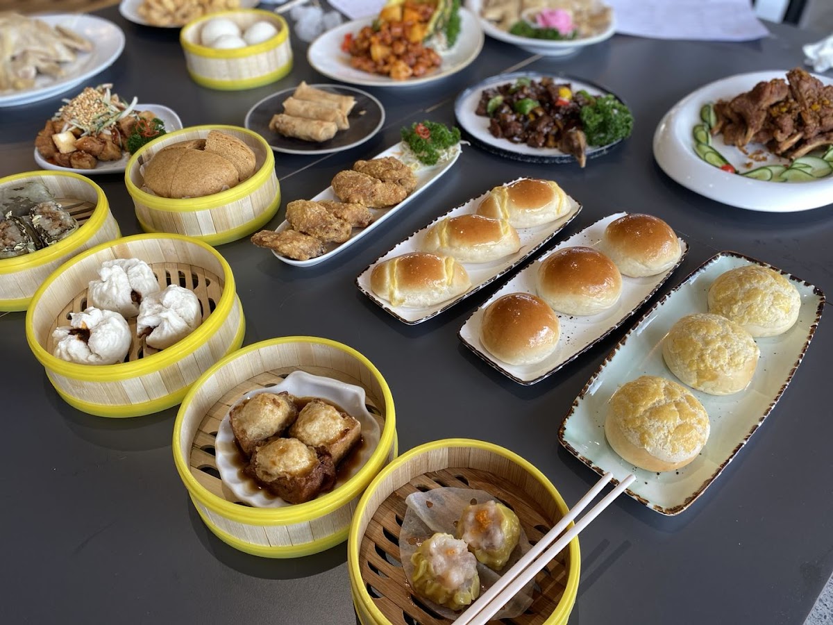 11 Dim Sum Chinese Restaurant 11拾一点心粤菜中餐厅 Photo 4