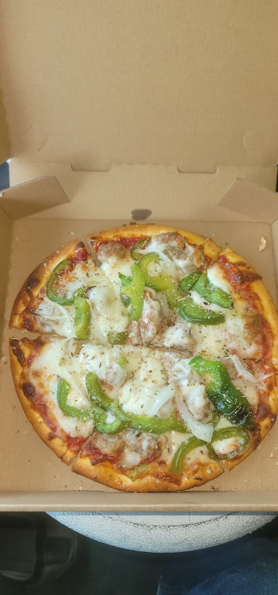 Chicago's Pizza Photo 10