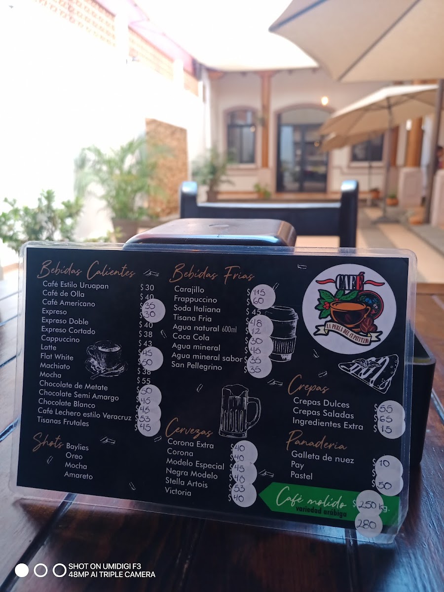 CAFÉ LA PERLA DEL CUPATITZIO Photo Menu 4