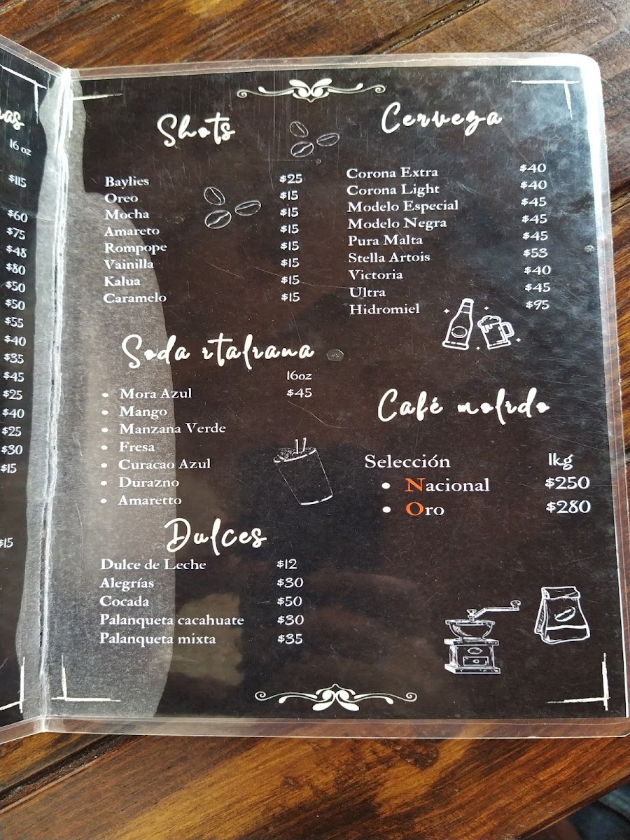 CAFÉ LA PERLA DEL CUPATITZIO Photo Menu 5