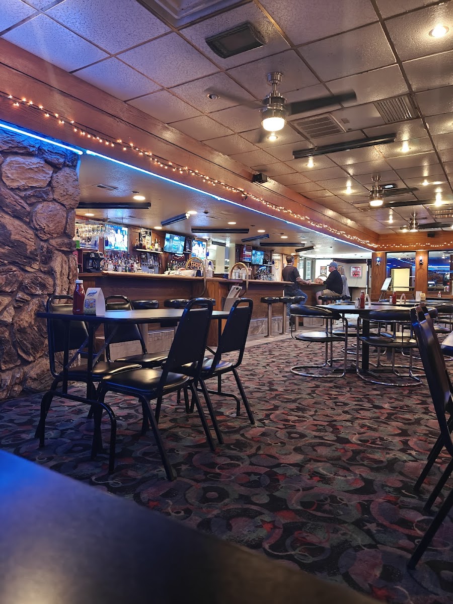 Malarky's Bar and Grill Photo 4