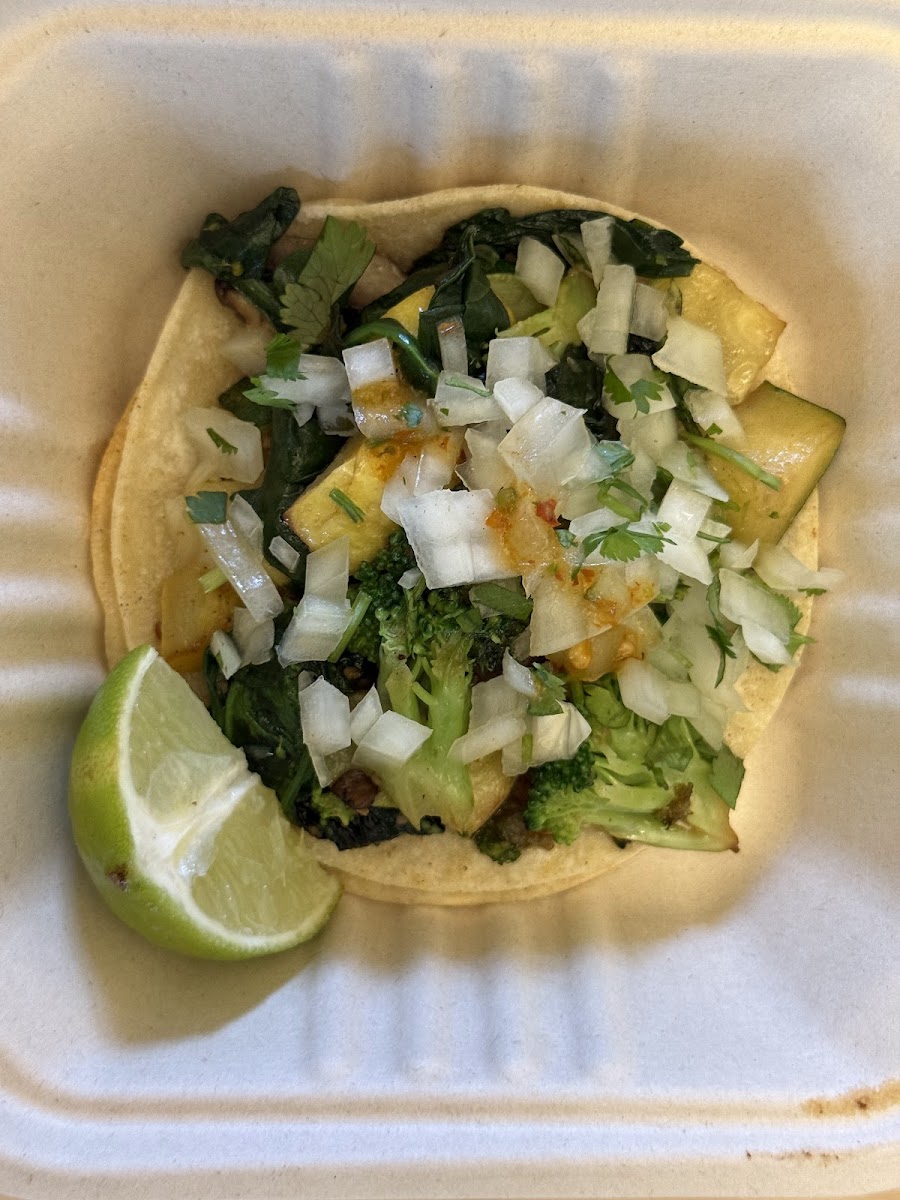 El Gordo Taqueria Photo 7