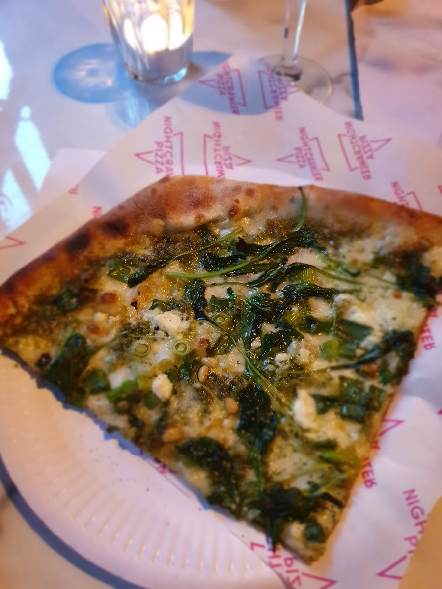 Nightcrawler Pizza Photo 8