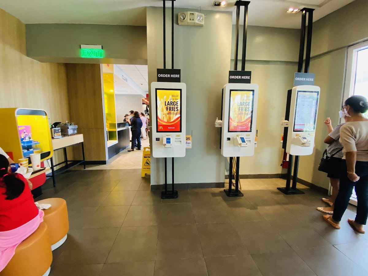 McDonald's Robinson's Galleria Photo 4