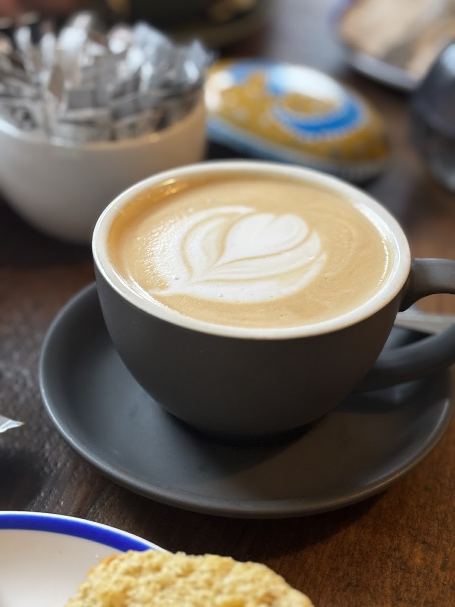 Cafe Lephin Photo 3