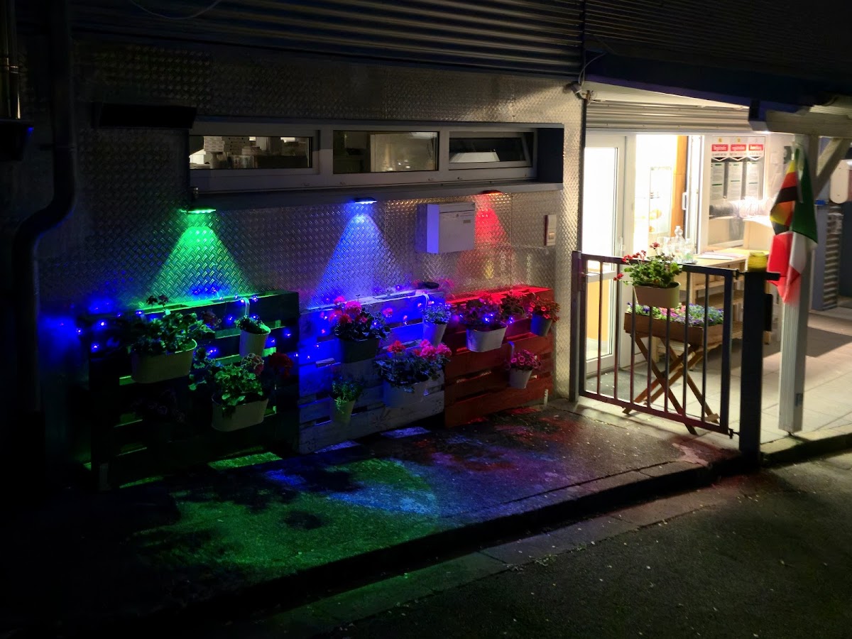 Kiosk Italia Photo 3