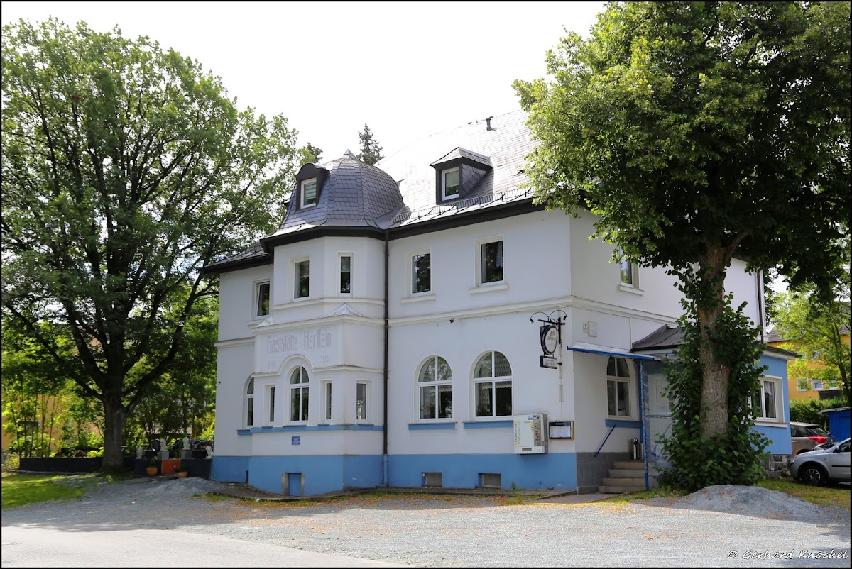 Hertlein Photo 4