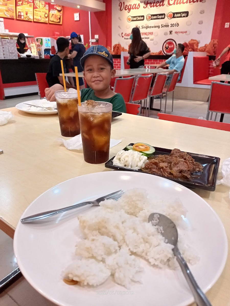 Vegas Fried Chicken Bengkayang