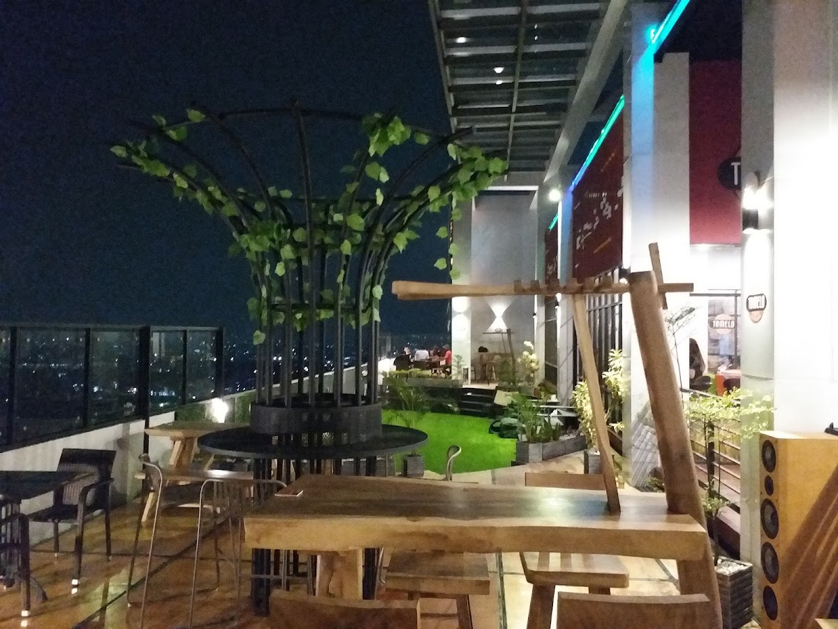 TAMELO Atap Cafe Photo 1