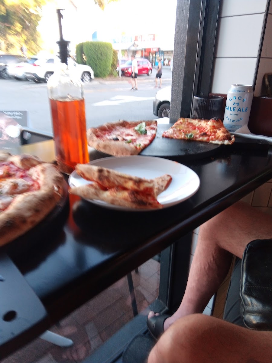 The Good Pizza Photo 6