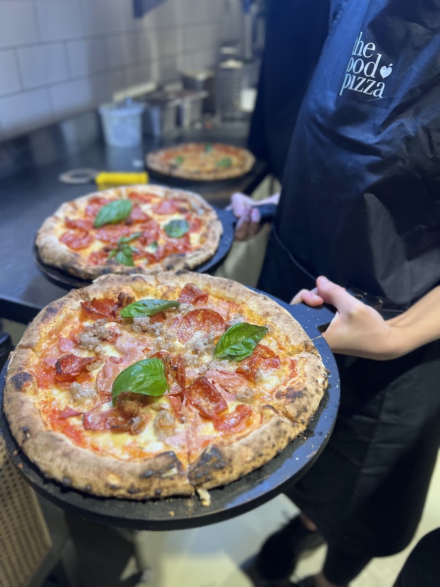 The Good Pizza Photo 8