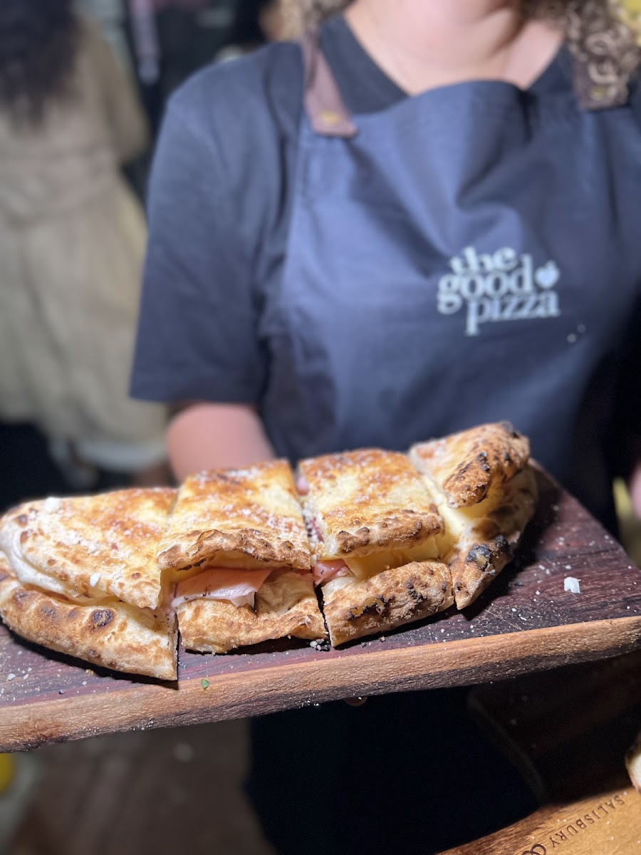 The Good Pizza Photo 9
