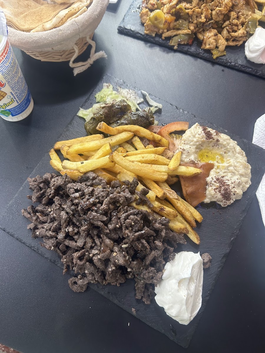 Le 72 street food Photo 9