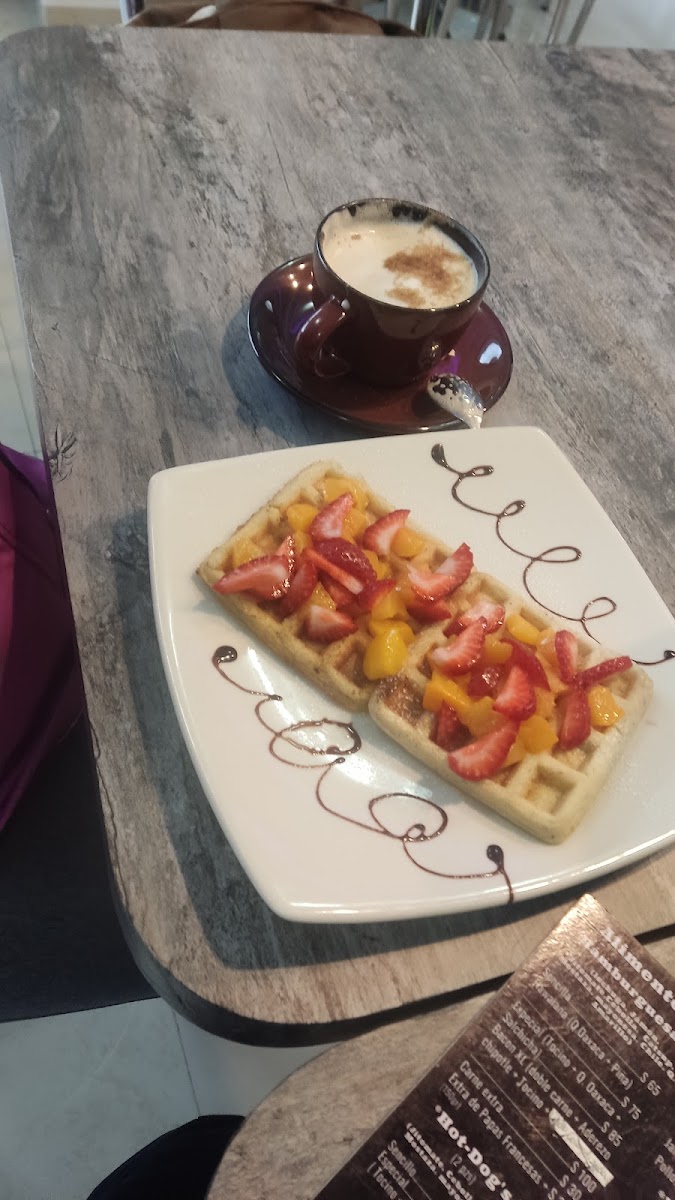 CAFÉ Y SNACKS LA VIDA ES BELLA Photo Menu 5