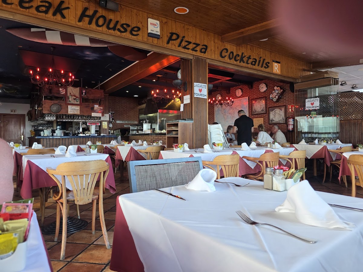 Universo Grill Photo 3